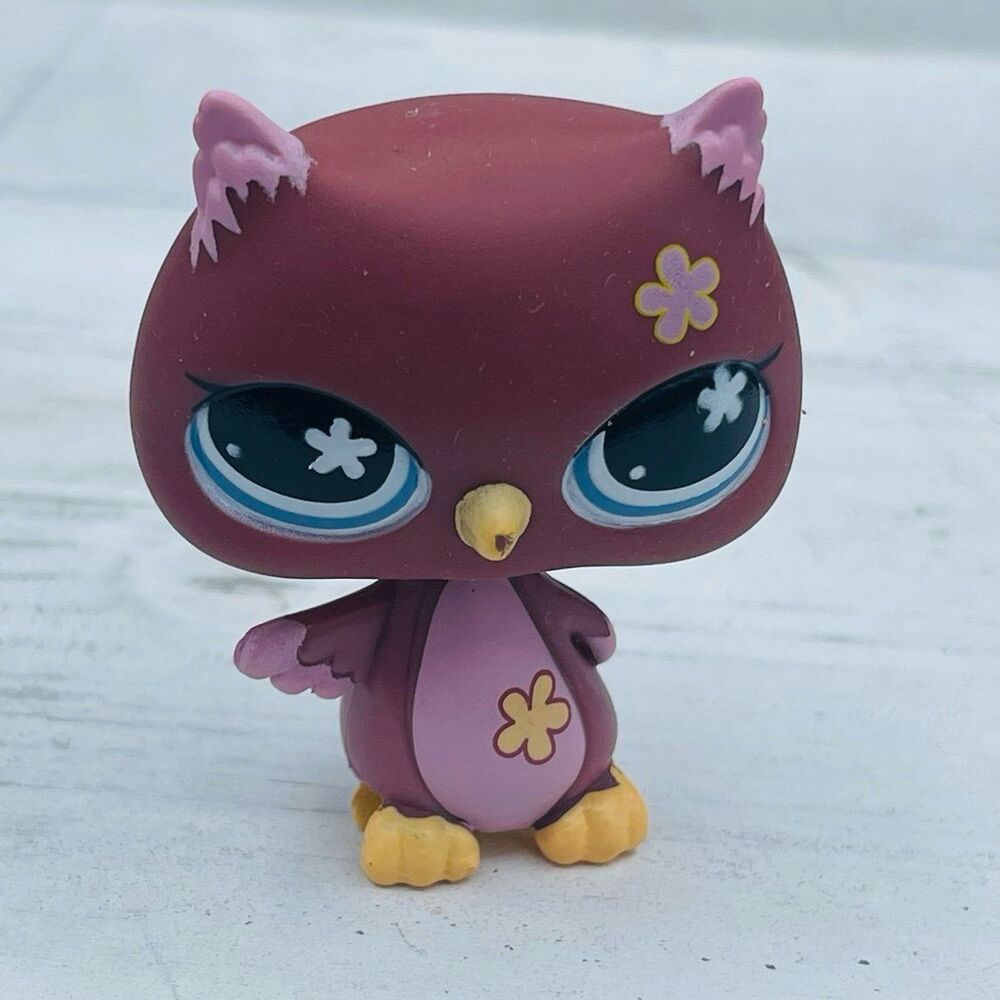 Littlest Pet Shop Owl Maroon Burgundy Pink Flower Star Eyes Figure Hasbro